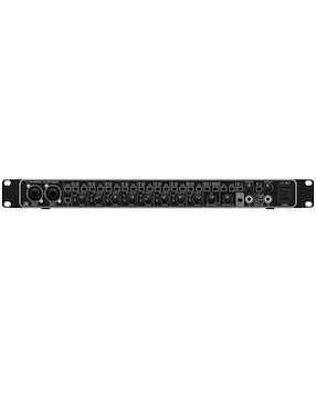 Interfaz de Audio Behringer UMC1820