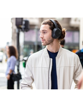 Audífonos Over-Ear Sony Wh-Ch710N alámbricos e inalámbricos con cancelación de ruido
