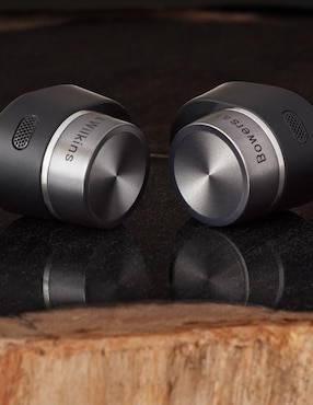 Audífonos In-Ear Bowers & Wilkins Pi7 S2 inalámbricos con cancelación de ruido