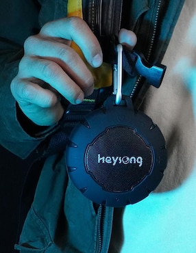 Bocina Recargable Tritium Air Heysong Freesound Inalámbrica