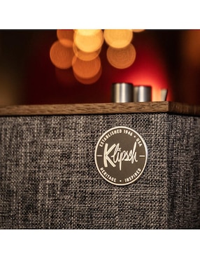 Bocina Klipsch THE THREE II WALNUT alámbrica e inalámbrica