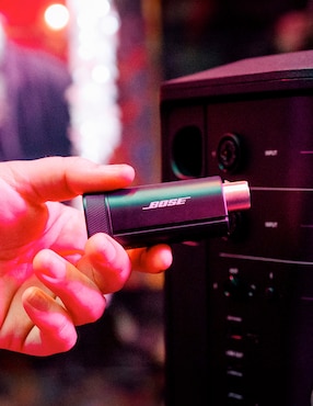 Transmisor inalámbrico para micrófono Bose Pro