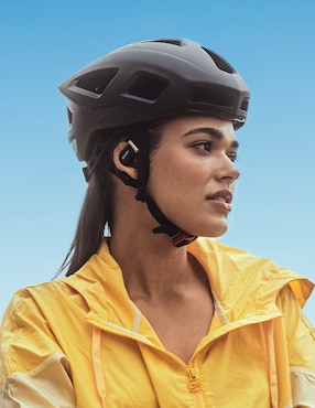 Audífonos In-Ear Cleer ARC 3 Sport Pro inalámbricos con cancelación de ruido