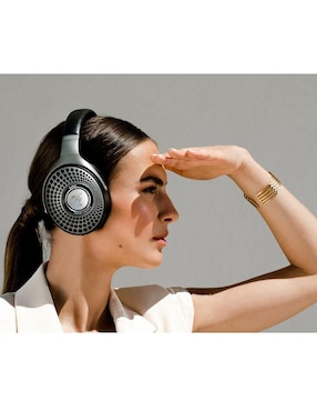 Audífonos On-Ear Focal Bathys Deep alámbricos e inalámbricos con cancelación de ruido