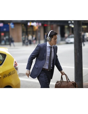 Audifonos Over-Ear Bose Quiet Comfort 35 Wireles
