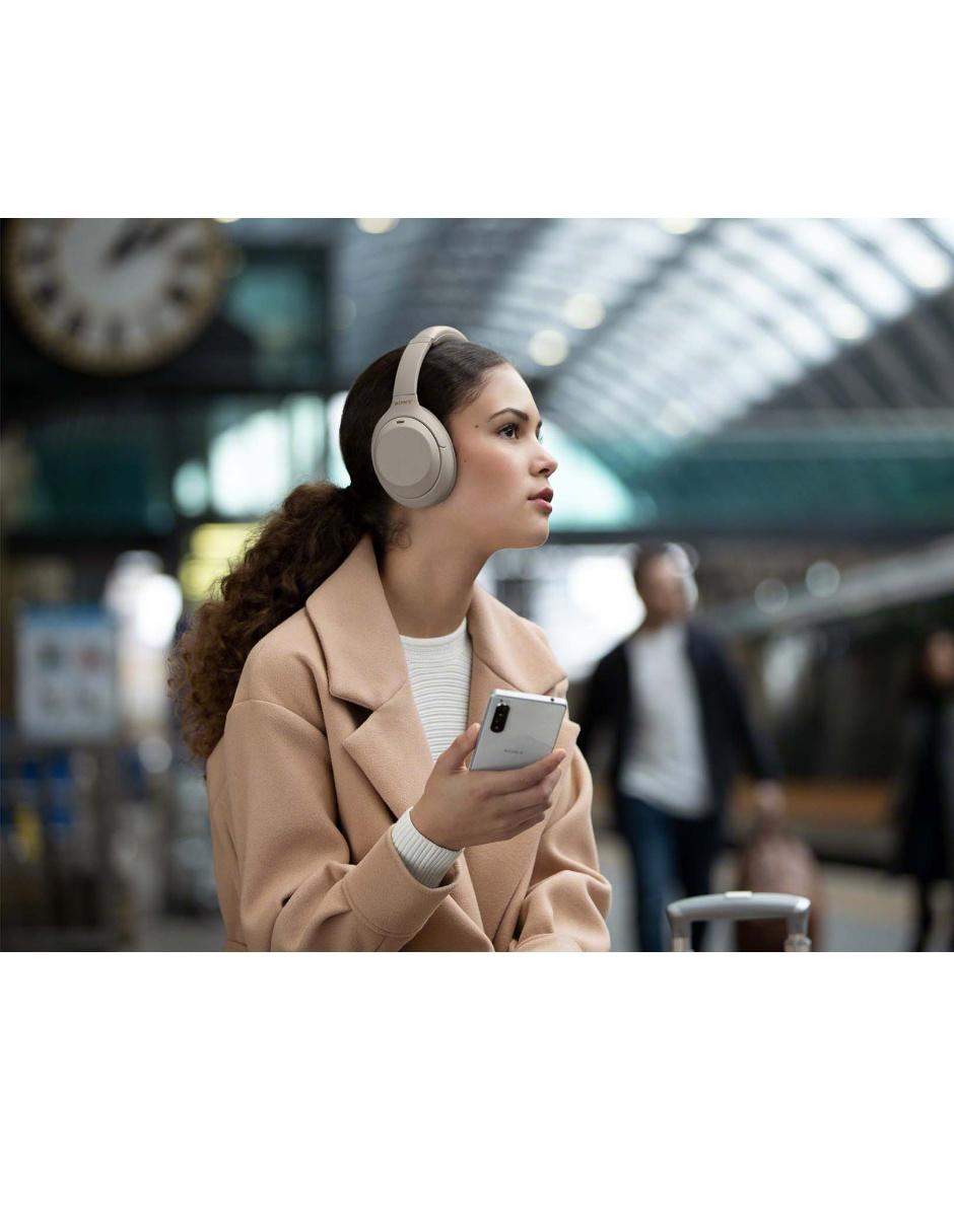 Audífonos Over-Ear Sony alámbricos/inalámbricos con cancelación de ruido