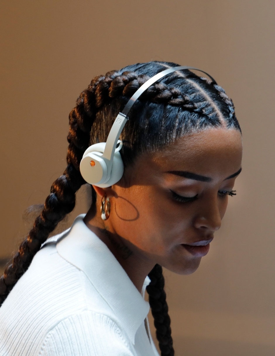 Audífonos On-Ear Mondo Freestyle alámbrico e inalámbrico con cancelación de ruido