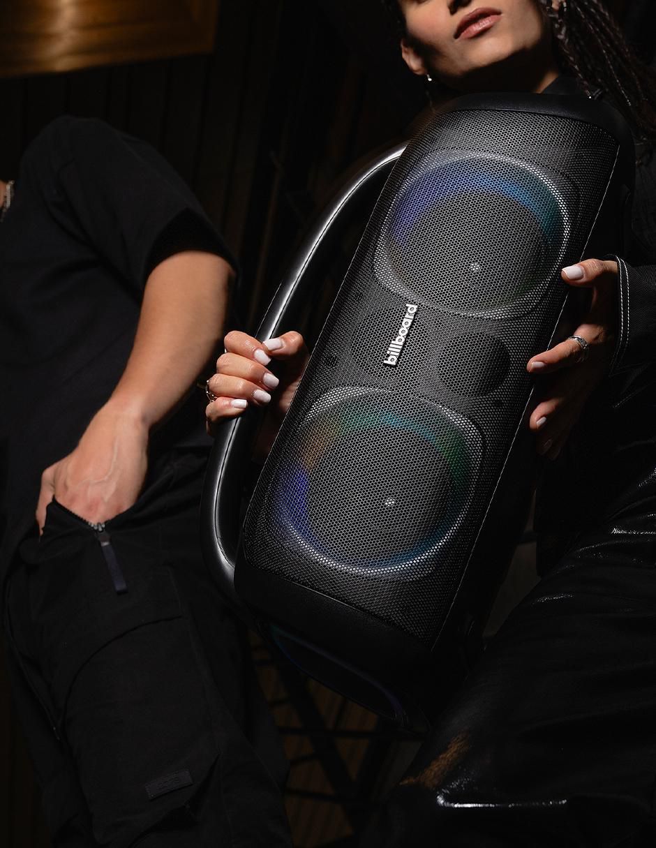 Bocina portátil Soul Wide inalámbrica + audífonos TWS STF 8