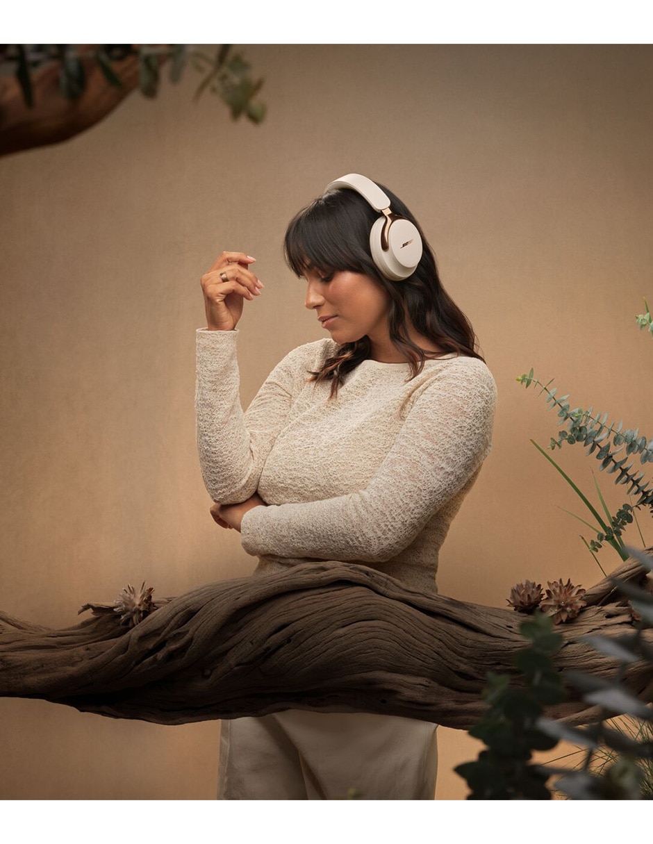 Audífonos over-ear Quietcomfort Ultra Headphones alámbrica e inalámbrica con cancelación de ruido 2